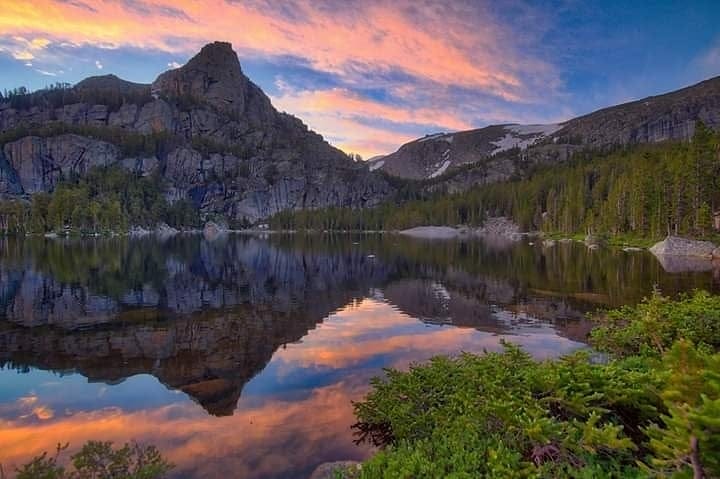 Cloverleaf Lake